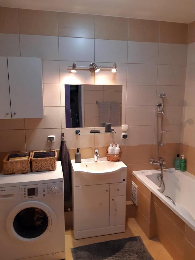 Apartament Kwadrat Maja Wałbrzych Zewnętrze zdjęcie